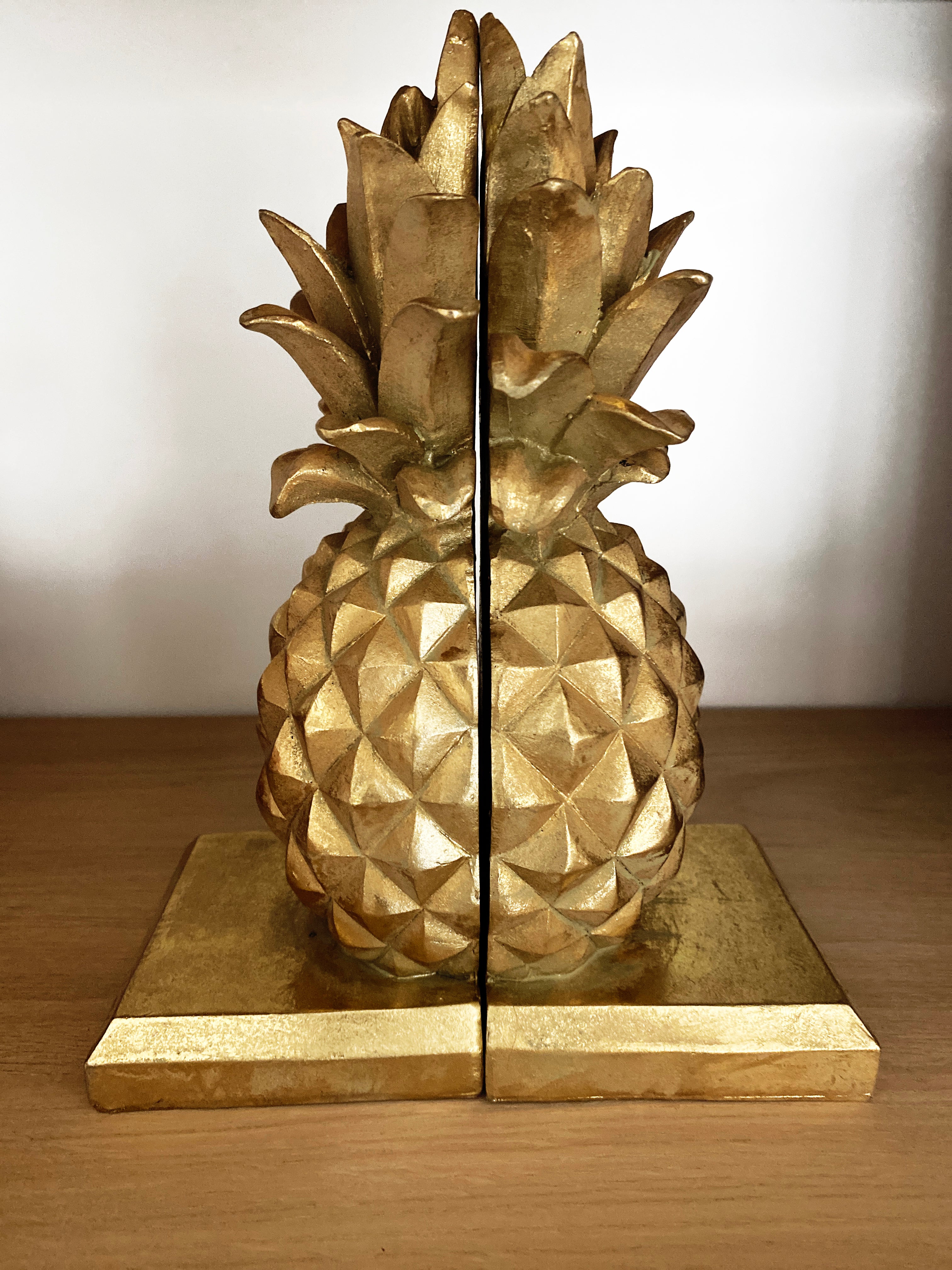 Boekensteun ananas